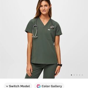 Women's  Figs Moss Scrub Top